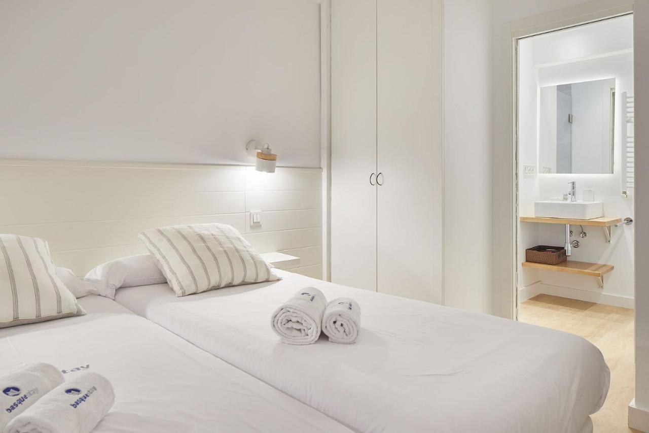 Malibu - Basque Stay San Sebastian Bagian luar foto